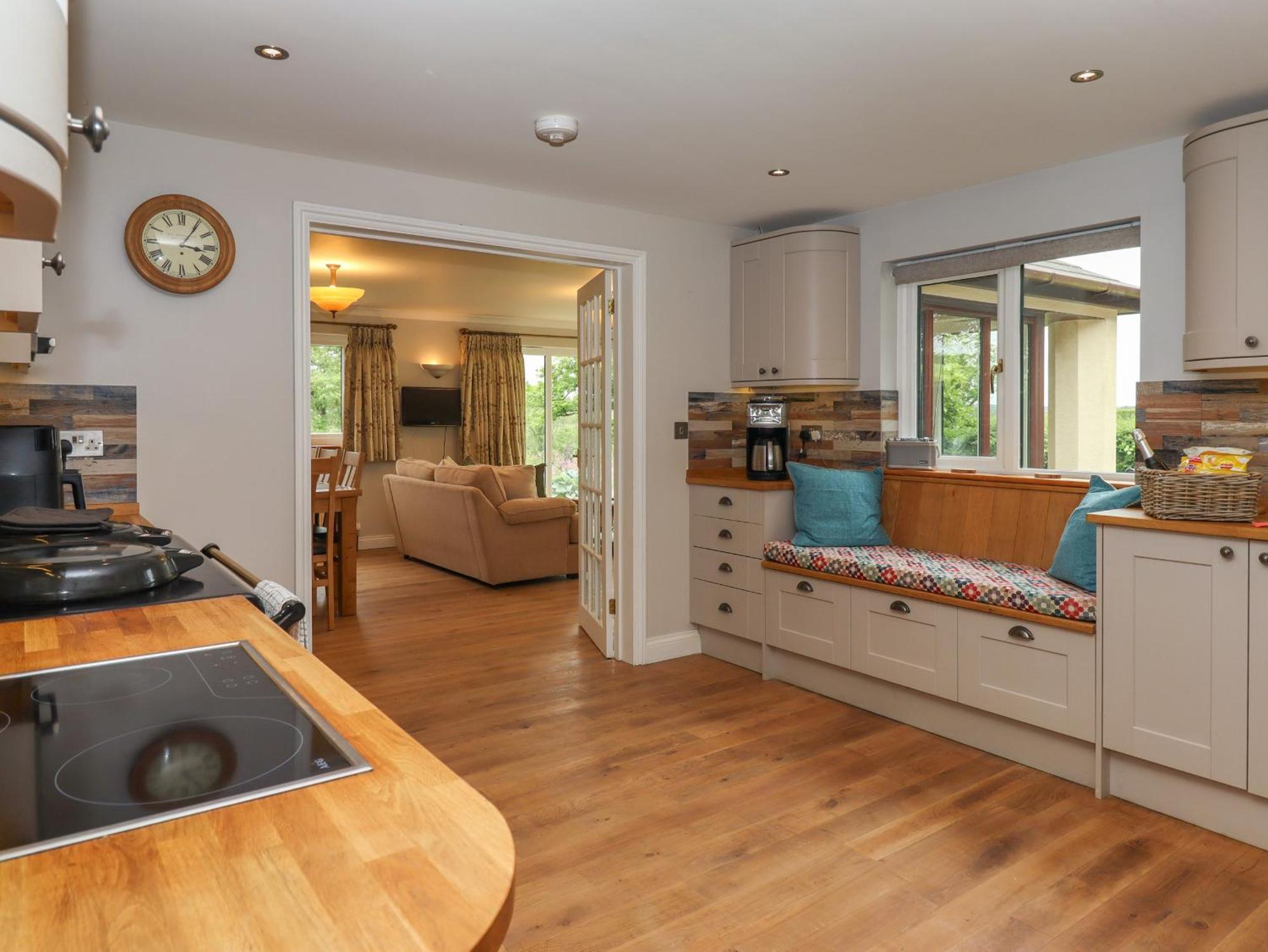 Hole Park Villa Holsworthy Exterior photo